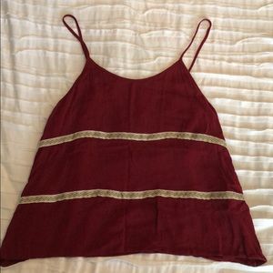 Maroon tank top w Aztec details